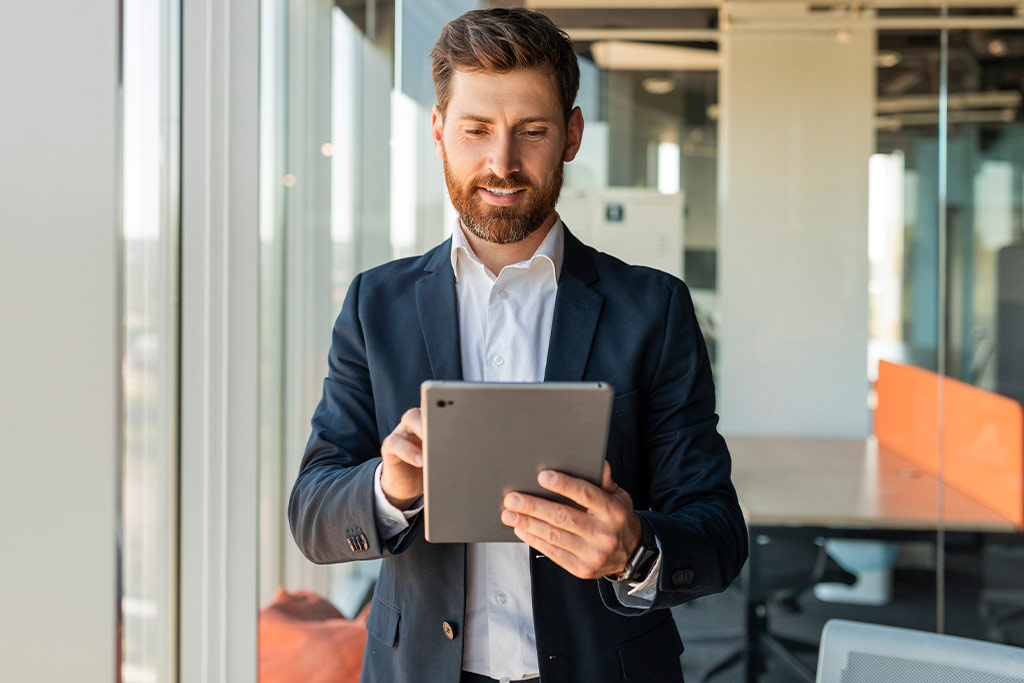 affiliate looking at- earnings