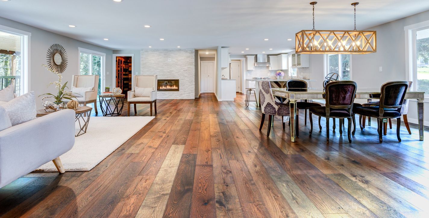 professional-hardwood-floor-cleaning A home with hardwoord floors that have been professionally cleaned by Aladdin Cleaning and Restoration